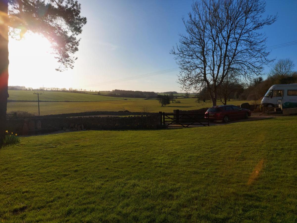 Thames Head Wharf - Historic Cotswold Cottage With Stunning Countryside Views 시런세스터 외부 사진