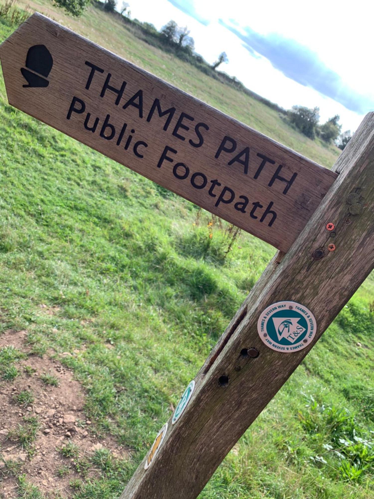 Thames Head Wharf - Historic Cotswold Cottage With Stunning Countryside Views 시런세스터 외부 사진